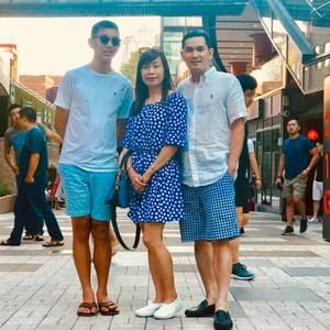 Meet your Posher, Stephanie